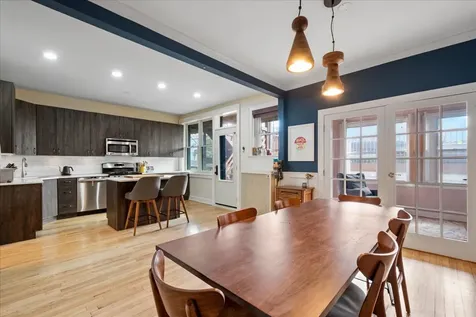 2751 West Giddings Street Chicago IL 60625