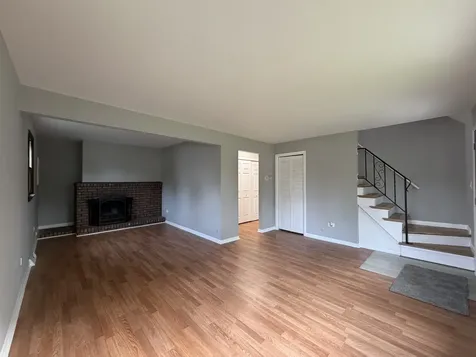 321 Janet Avenue Darien IL 60561
