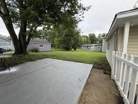 321 Janet Avenue Darien IL 60561