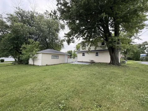 321 Janet Avenue Darien IL 60561
