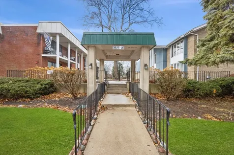 9808 South Karlov Avenue Oak Lawn IL 60453