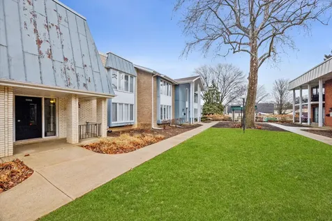 9808 South Karlov Avenue Oak Lawn IL 60453