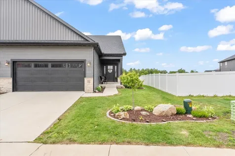 1 Prairie Trail Monticello IL 61856