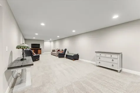 1 Prairie Trail Monticello IL 61856