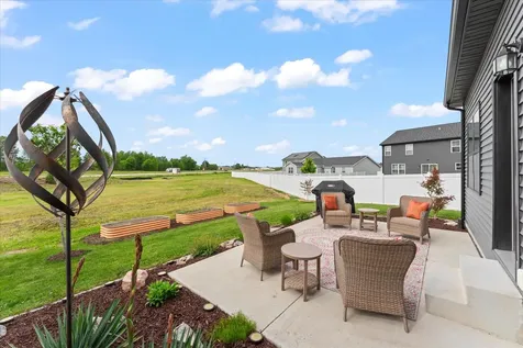 1 Prairie Trail Monticello IL 61856