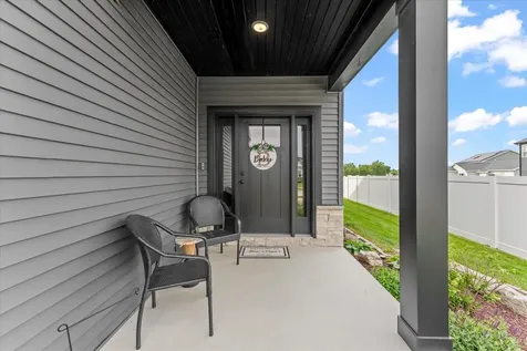 1 Prairie Trail Monticello IL 61856