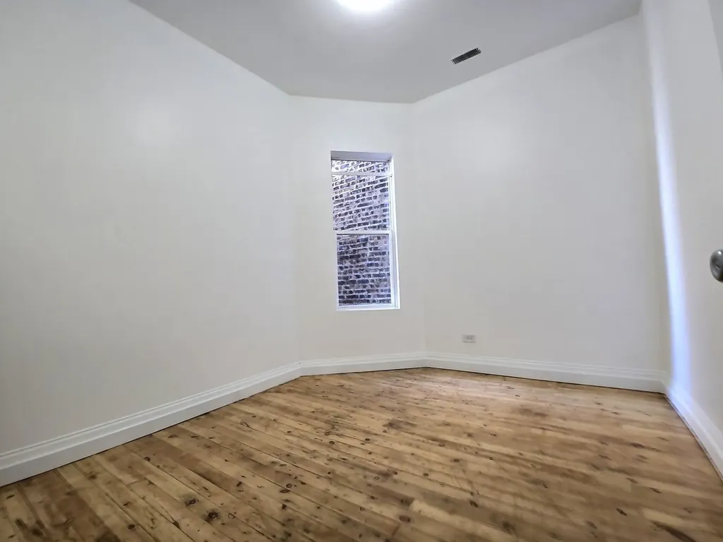 3619 West 5th Avenue Chicago IL 60624