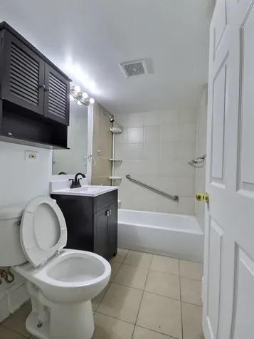 3619 West 5th Avenue Chicago IL 60624