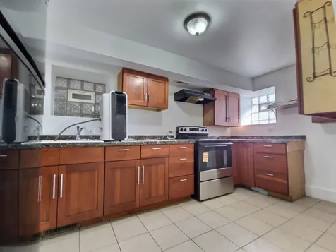 3619 West 5th Avenue Chicago IL 60624
