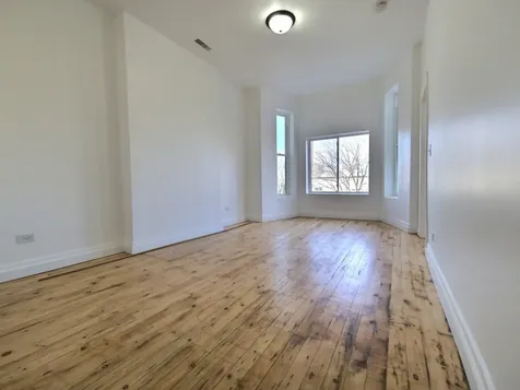 3619 West 5th Avenue Chicago IL 60624