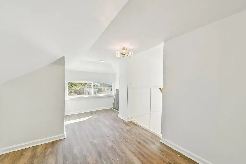 7801 South Eberhart Avenue Chicago IL 60619