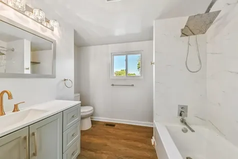 7801 South Eberhart Avenue Chicago IL 60619
