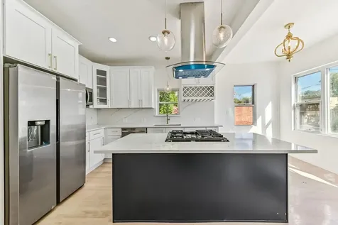 7801 South Eberhart Avenue Chicago IL 60619