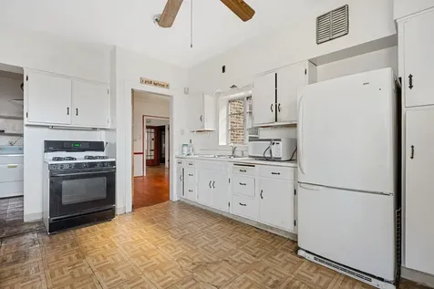 318 East 74th Street Chicago IL 60619