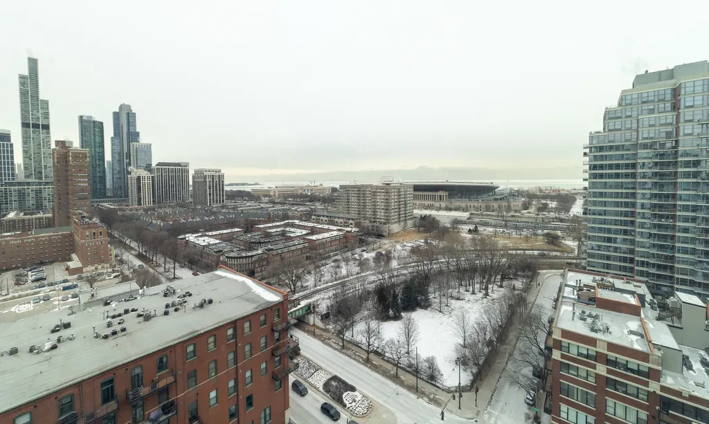 1600 South Indiana Avenue Chicago IL 60616