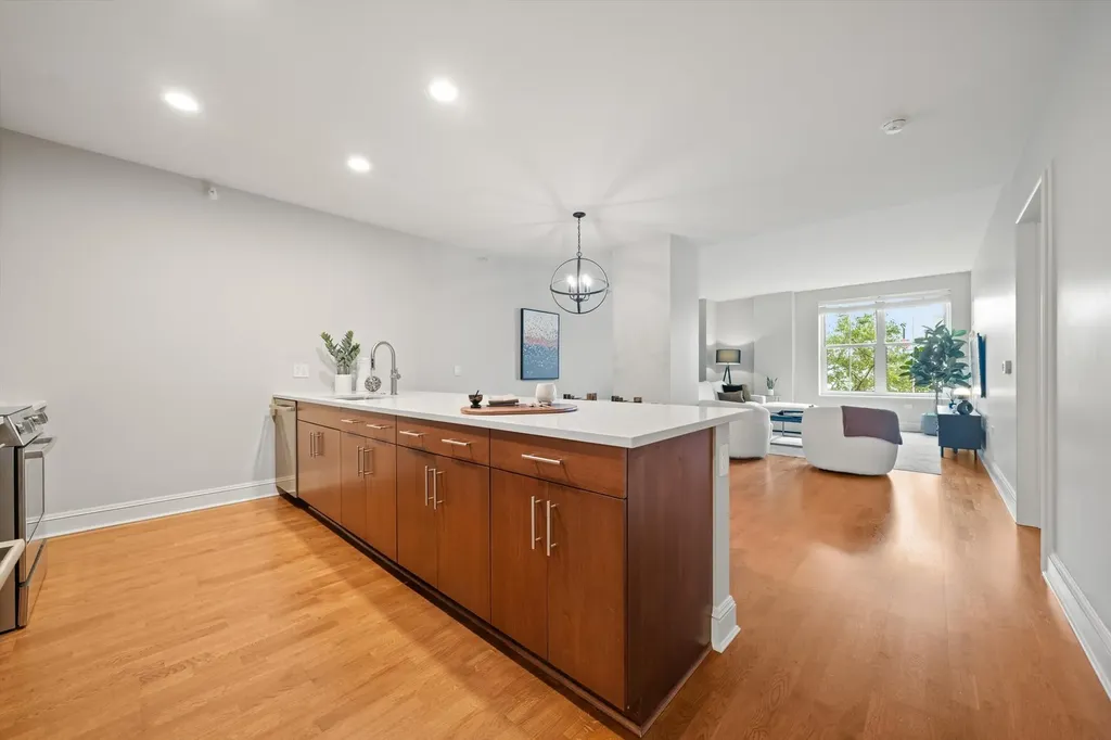 850 North Lake Shore Drive Chicago IL 60611