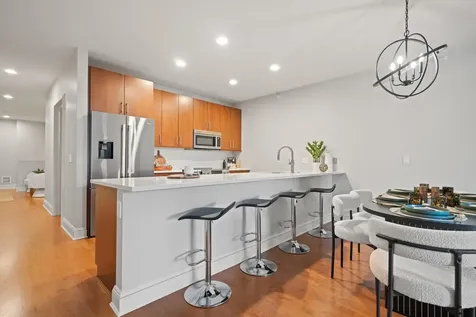 850 North Lake Shore Drive Chicago IL 60611