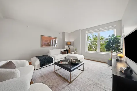 850 North Lake Shore Drive Chicago IL 60611