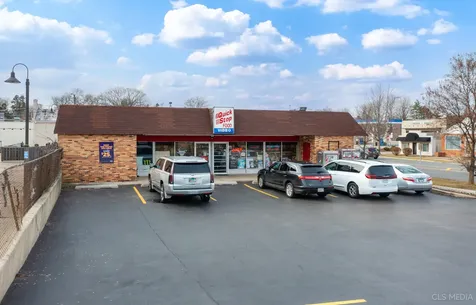 427 E Palatine Road Palatine IL 60074
