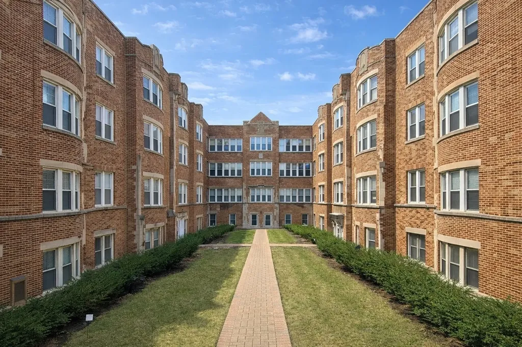 46 North Menard Avenue Chicago IL 60644