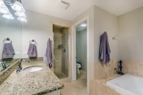 3556 Western Avenue Highland Park IL 60035