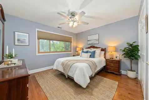 6722 Sweetbriar Lane Darien IL 60561
