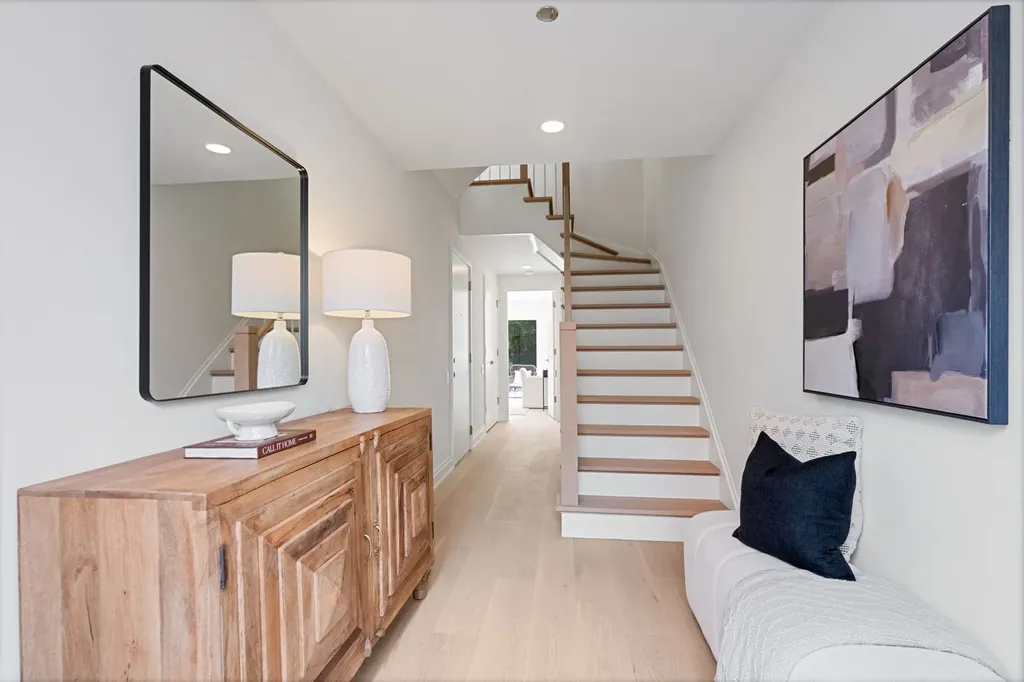 2329 North Cambridge Avenue Chicago IL 60614
