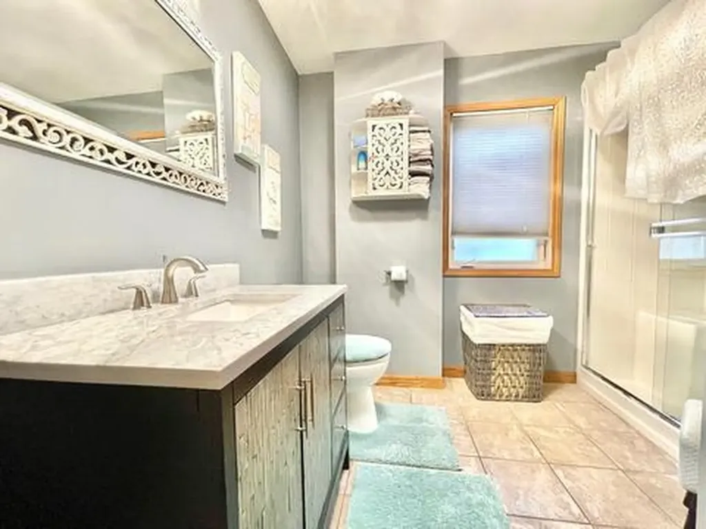 5304 South New England Avenue Chicago IL 60638