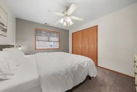 5304 South New England Avenue Chicago IL 60638