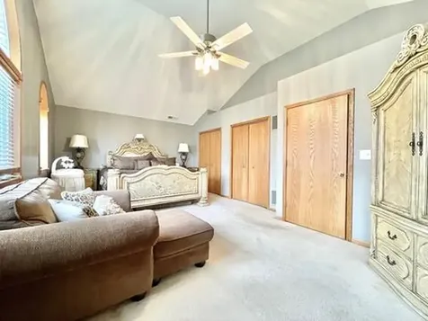 5304 South New England Avenue Chicago IL 60638