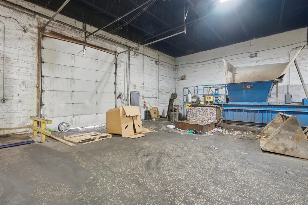 3252 West 31st Street Chicago IL 60623