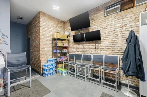 3252 West 31st Street Chicago IL 60623