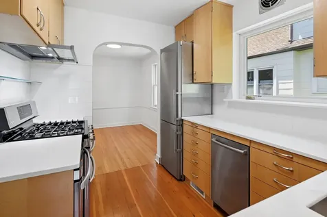 4714 West Warwick Avenue Chicago IL 60641