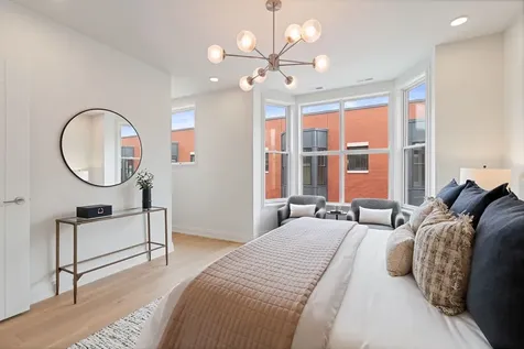 2329 North Cambridge Avenue Chicago IL 60614