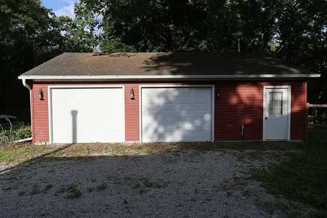 483 East 1300 North Road Monticello IL 61856