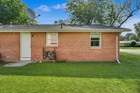 2313 South Anderson Street Urbana IL 61801