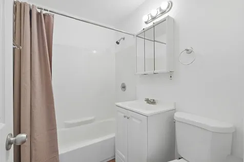 426 Alpine Drive Round Lake IL 60073