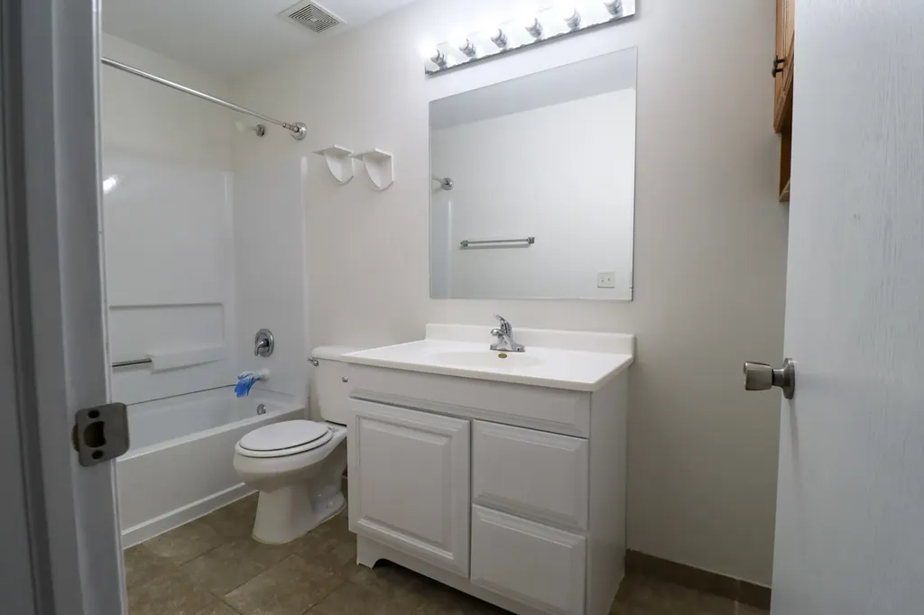 1424 Westhampton Drive Plainfield IL 60586