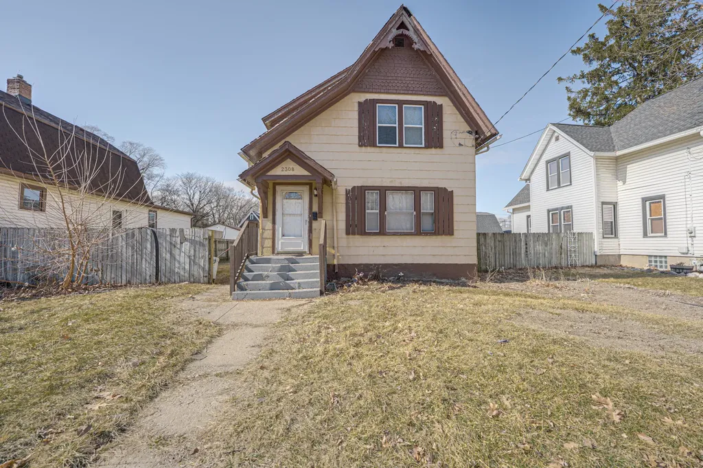 2308 Fremont Street Rockford IL 61103