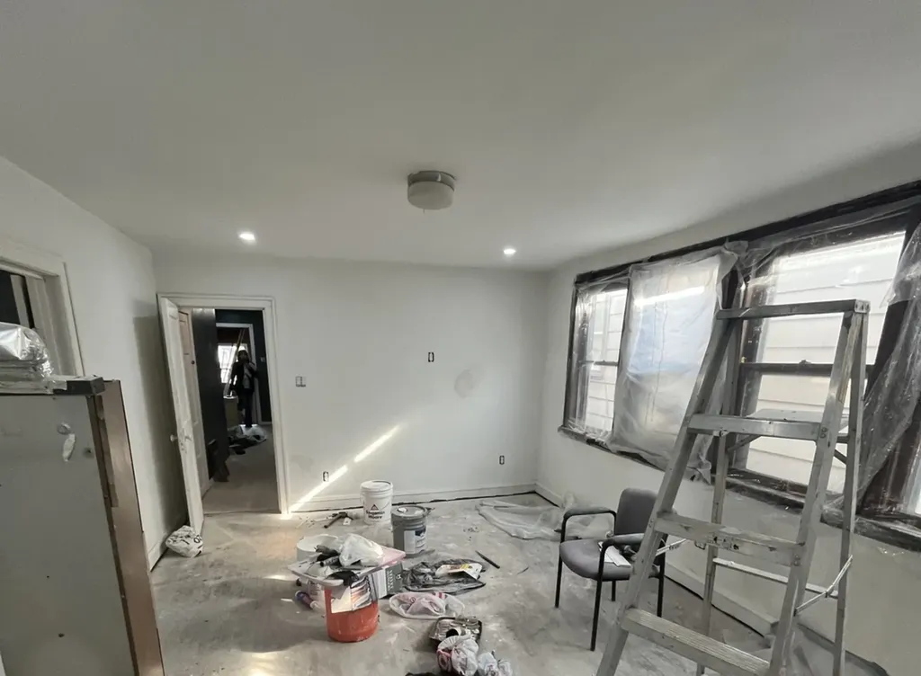 6833 South May Street Chicago IL 60621