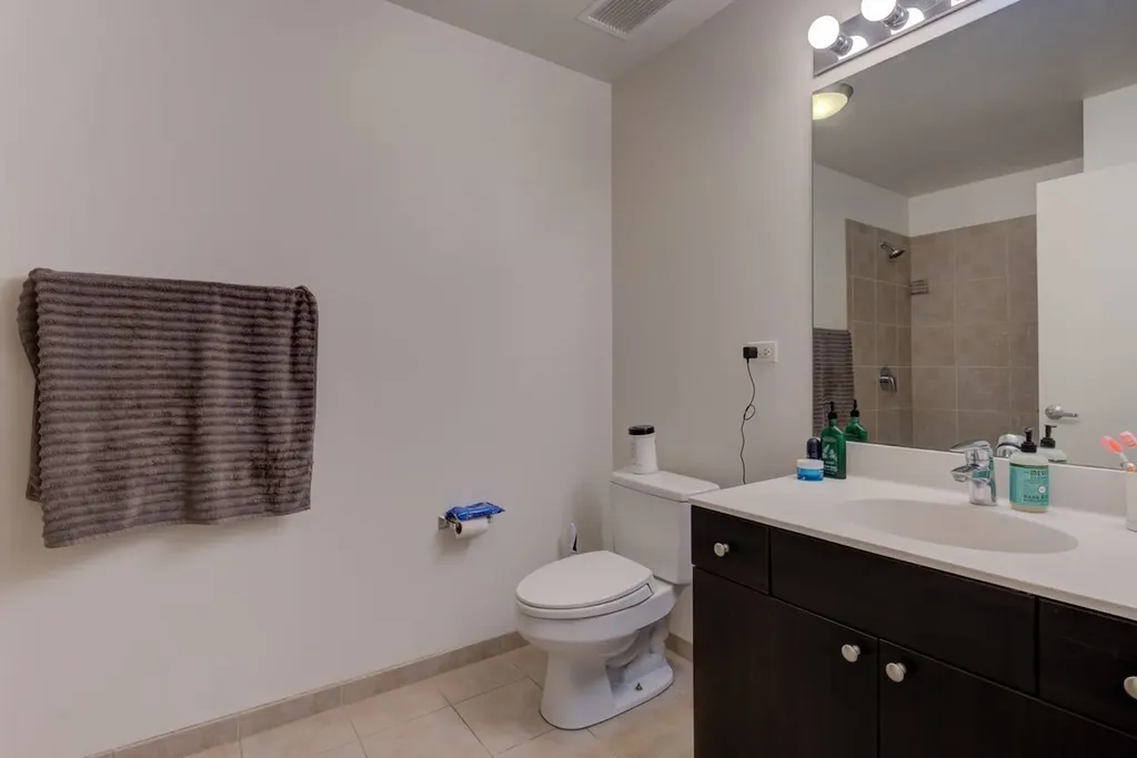 235 West Van Buren Street Chicago IL 60607