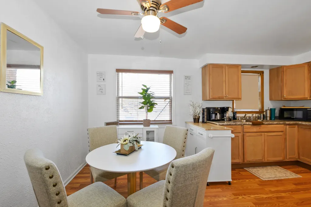 8624 South Maryland Avenue Chicago IL 60619