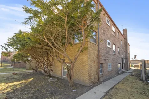 8624 South Maryland Avenue Chicago IL 60619