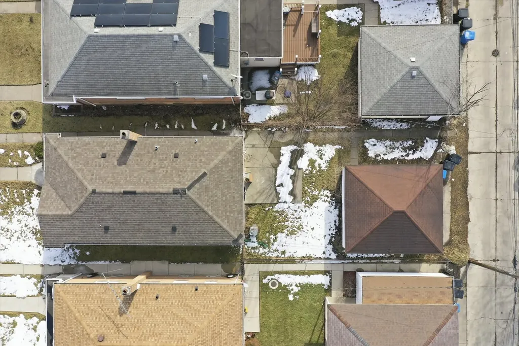 8846 South Dorchester Avenue Chicago IL 60619