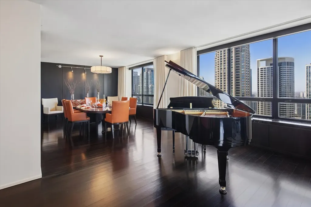 180 East Pearson Street Chicago IL 60611