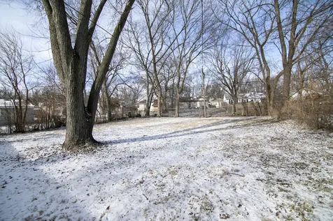 1869 Summit Avenue Kankakee IL 60901