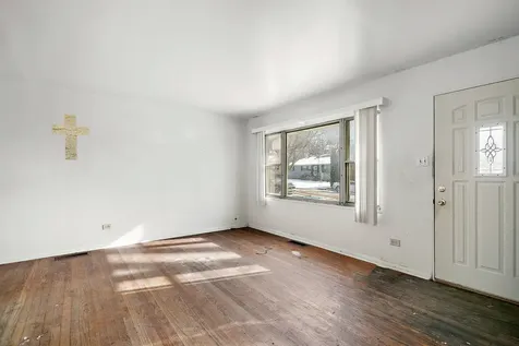 1869 Summit Avenue Kankakee IL 60901