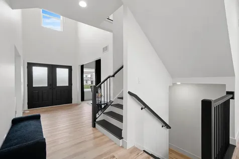 413 North Sycamore Lane North Aurora IL 60542