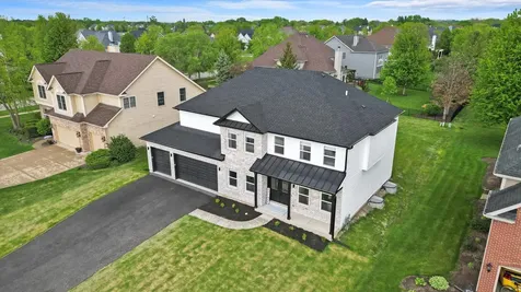 413 North Sycamore Lane North Aurora IL 60542