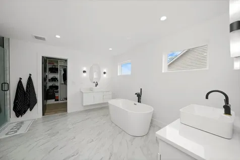 413 North Sycamore Lane North Aurora IL 60542
